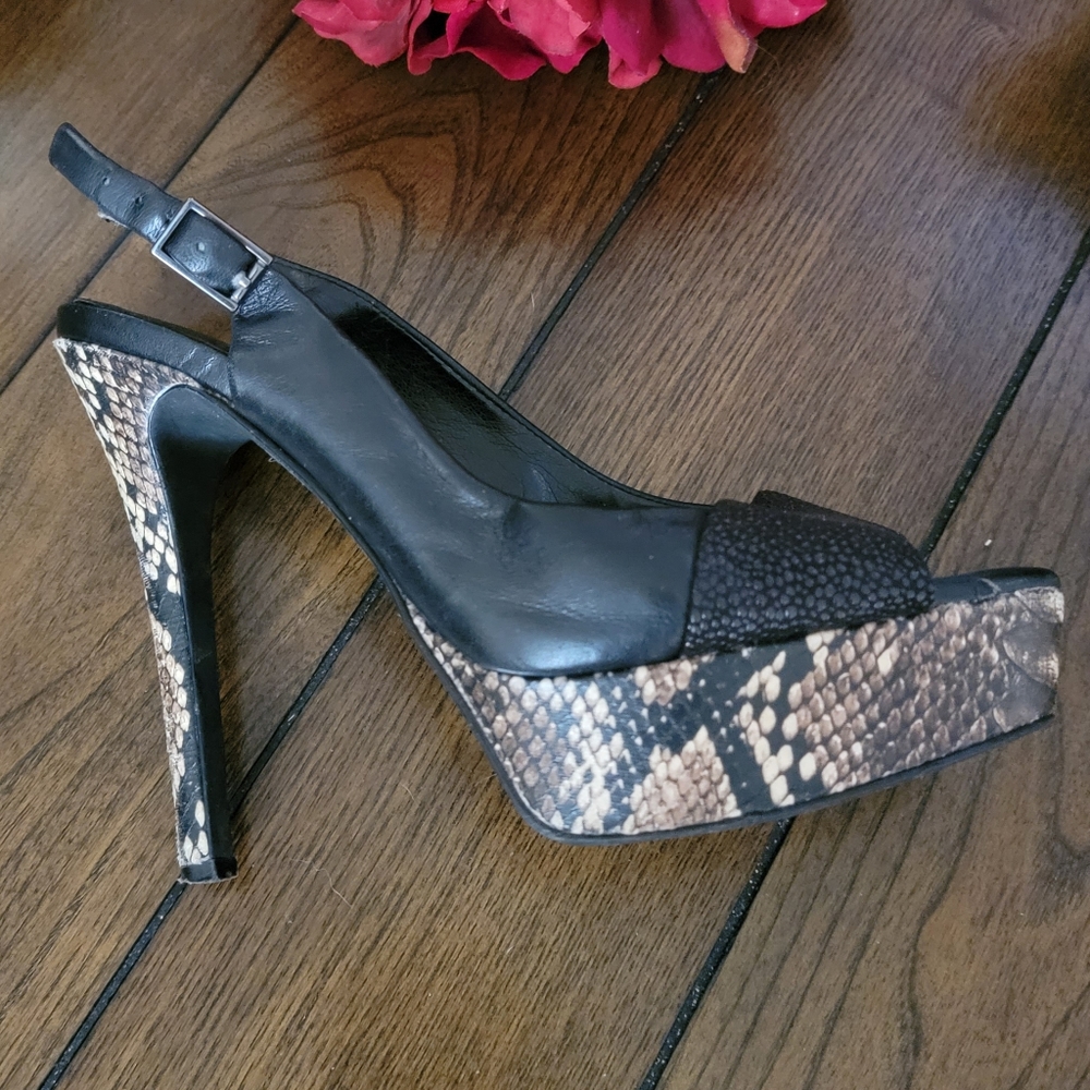 Jessica Simpson 👠 heels size 6